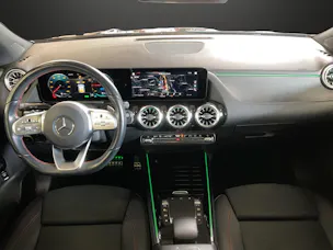 MERCEDES-BENZ GLA 250e AMG Line 8G-DCT
