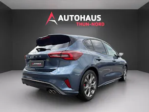 FORD Focus 1.0i EcoB Hybrid 155 ST-Line X