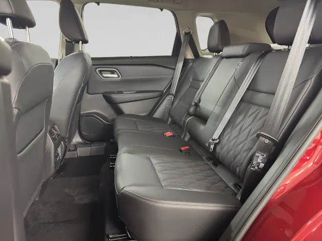 Nissan X-Trail 1.5 VC-T e-Power 4WD 7 Sitze Tekna+