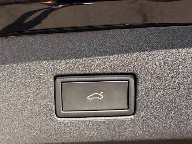 VW Tayron 1.5 TSI eHybrid 204 PS Elegance *** 360° KAMERA ***