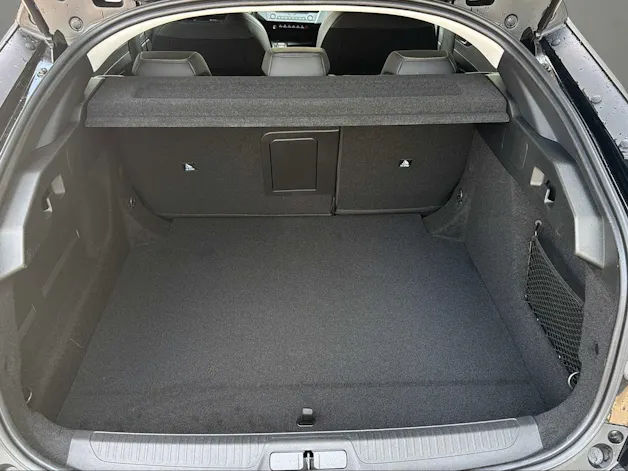 Peugeot 408 1.2 HEV 145 Allure