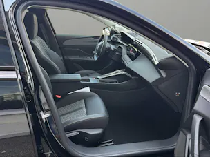 PEUGEOT 408 1.2 HEV 145 Allure