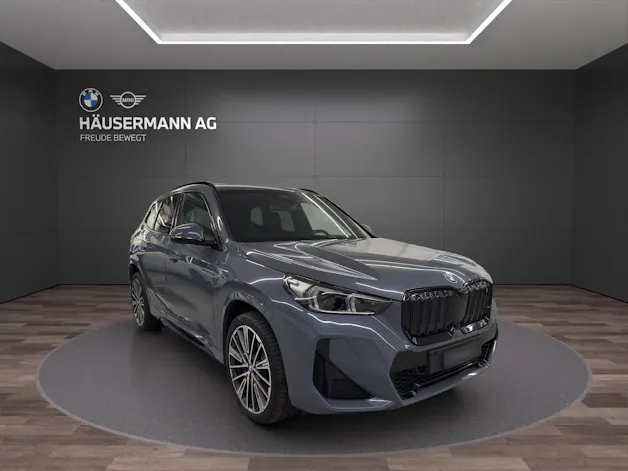 BMW iX1 30 xDrive M SPORT