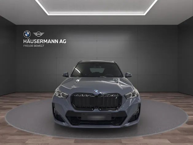 BMW iX1 30 xDrive M SPORT