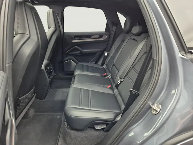 PORSCHE Cayenne 3.0 V6 Black Edition