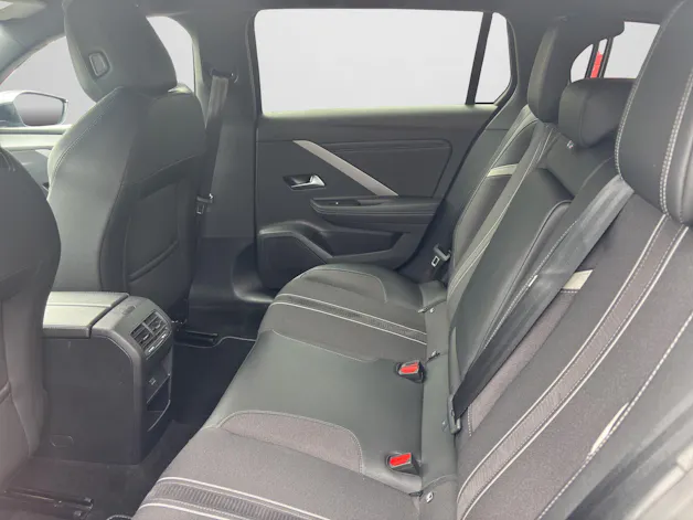 Opel Astra Sports Tourer 1.6 T PHEV 180 GS