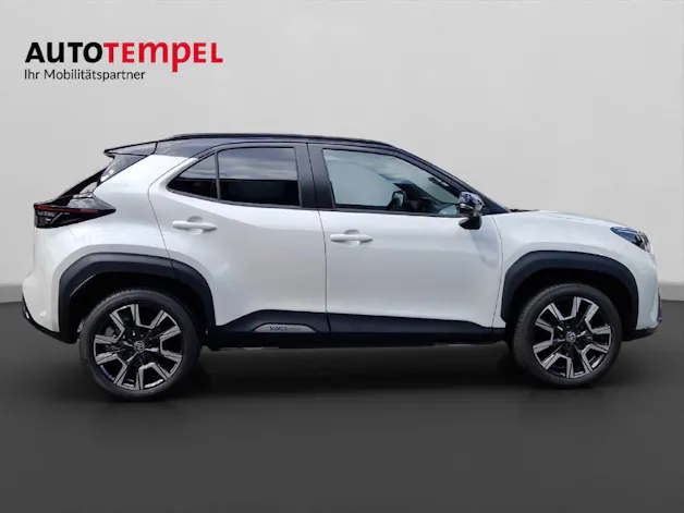 Toyota Yaris Cross 1.5 VVT-i HSD Prem 47403/004