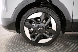 https://vehicle.imgix.net/4419397/e461653b-278f-45f5-a44a-555d27b24868.jpg