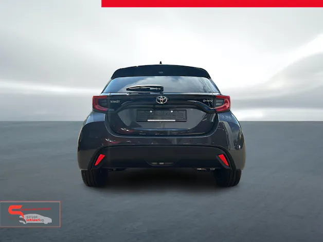Toyota Yaris 1.5 VVT-i HSD Trend