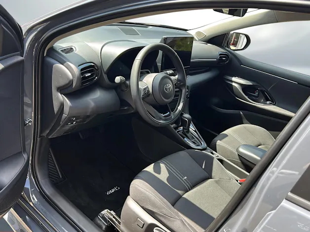 Toyota Yaris 1.5 VVT-i HSD Trend