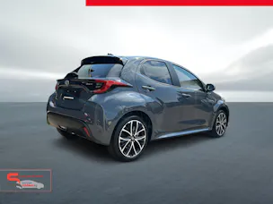 Toyota Yaris 1.5 VVT-i HSD Trend
