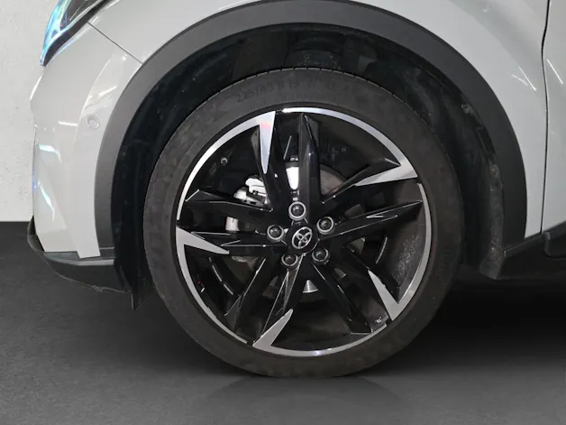 Toyota C-HR 2.0 VVTi HSD GR Sport