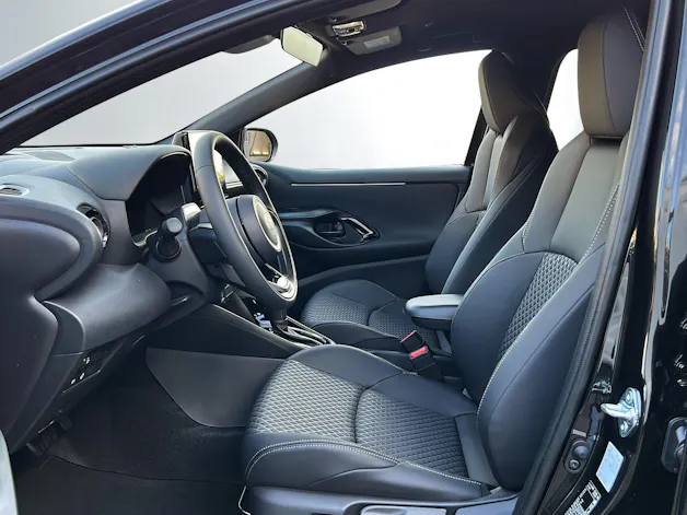 Toyota Yaris 1.5 VVT-i HSD Premium
