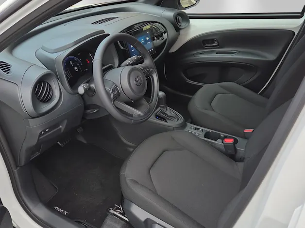 Toyota Aygo X 1.5 VVT-i HSD Comfort