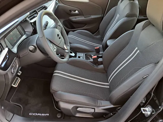Opel Corsa 1.2 T Hybrid 110cv Viva