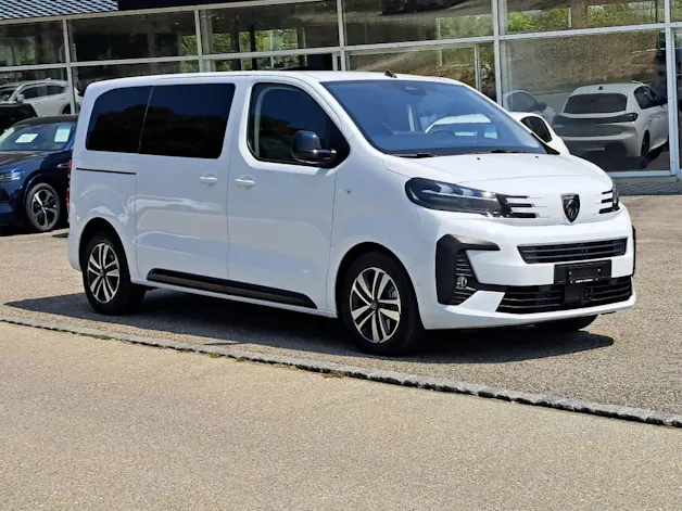 Peugeot Traveller Standard 2.2 BlueHDi 180cv Family Edition
