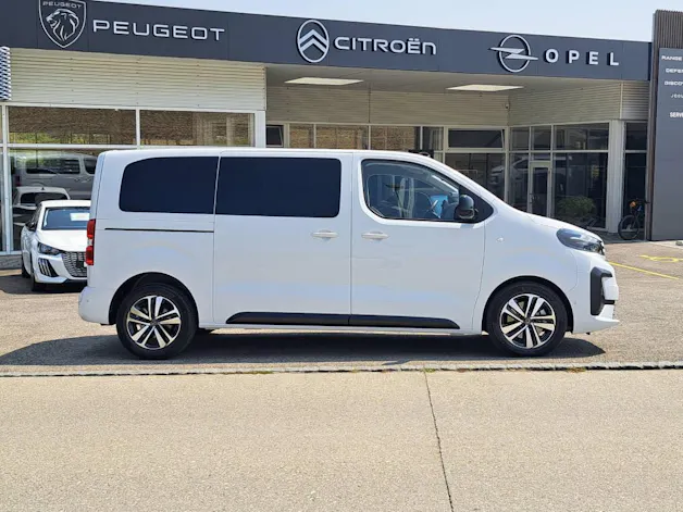 Peugeot Traveller Standard 2.2 BlueHDi 180cv Family Edition