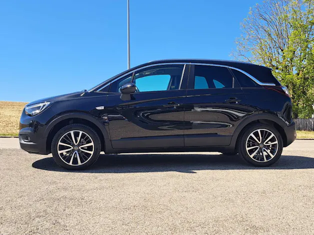 Opel Crossland X 1.2 T Ultimate 110cv automatique - crochet