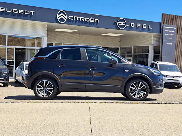 Opel Crossland X 1.2 T Ultimate 110cv automatique - crochet