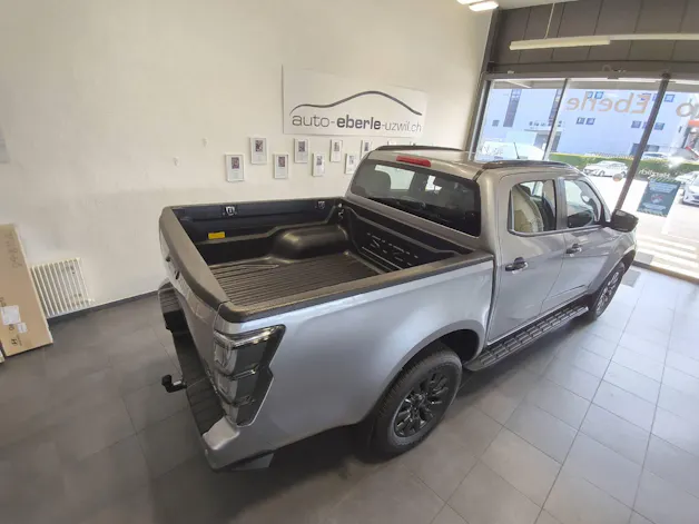 ISUZU D-Max Crew Pick-up 2.2 DDi Nitro Sport 4x4