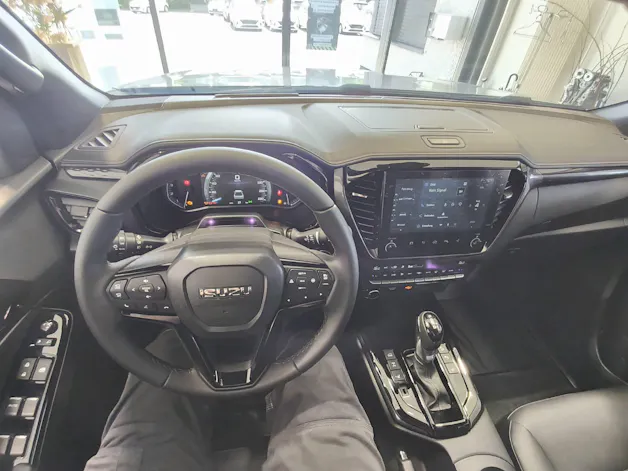 ISUZU D-Max Crew Pick-up 2.2 DDi Nitro Sport 4x4