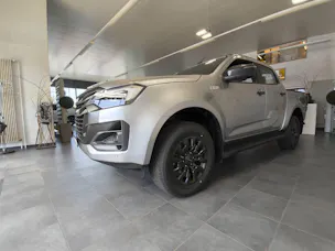 ISUZU D-Max Crew Pick-up 2.2 DDi Nitro Sport 4x4