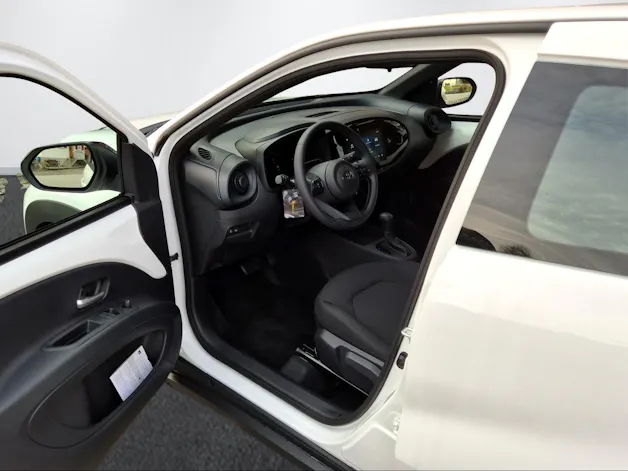 Toyota Aygo X 1.5 VVT-i HSD Comfort