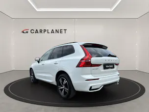 VOLVO XC60 2.0 B4 MH R-Design AWD
