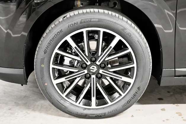 Leapmotor B10 1.5 Hybrid EV