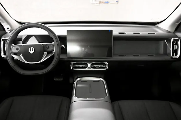 Leapmotor B10 1.5 Hybrid EV