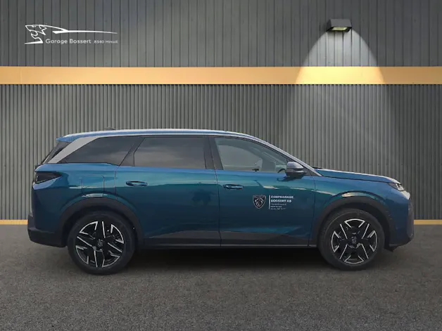 Peugeot 5008 1.2 mHY 145PS Allure Premium