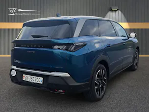 PEUGEOT 5008 1.2 mHY 145PS Allure Premium