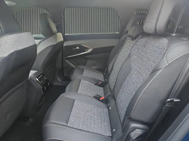 Peugeot 5008 1.2 mHY 145PS Allure Premium