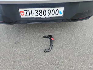 PEUGEOT 5008 1.2 mHY 145PS Allure Premium