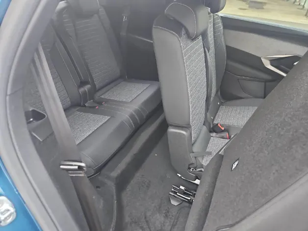 Peugeot 5008 1.2 mHY 145PS Allure Premium