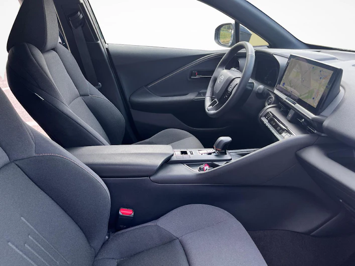 Fahrzeugbild TOYOTA C-HR