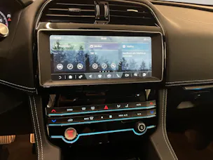 Jaguar F-Pace 2.0 T 300 R-Sport AWD