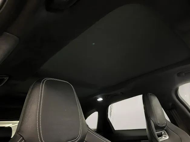 Jaguar F-Pace 2.0 T 300 R-Sport AWD