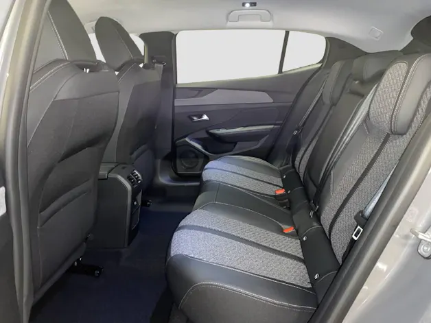 Peugeot 408 1.2 Hybrid Allure