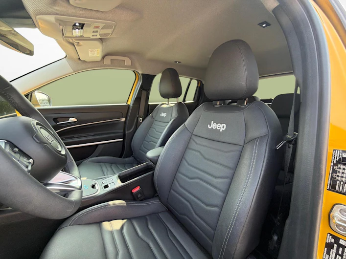 immagine del veicolo JEEP AVENGER