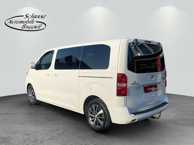 Toyota PROACE Verso L1 2.0 D Trend