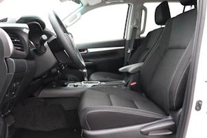 Fahrzeugbild TOYOTA Hilux Double Cab.-Pick-up 2.8 D-4D MHEV 204 Style
