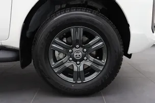 Toyota Hilux Double Cab.-Pick-up 2.8 D-4D MHEV 204 Style