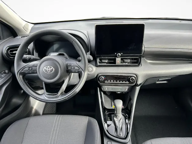 Toyota Yaris 1.5 VVT-i HSD Trend