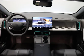 https://vehicle.imgix.net/4419571/afe7dc8b-20e2-4c8a-ba03-528cbfb9d2a7.JPG
