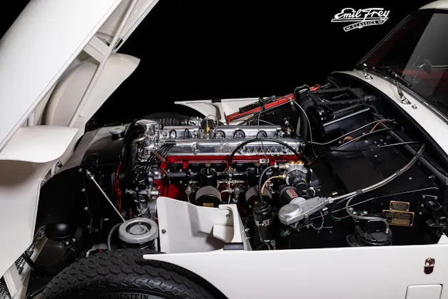 Aston Martin MK III FHC