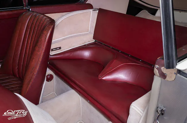 Aston Martin MK III FHC