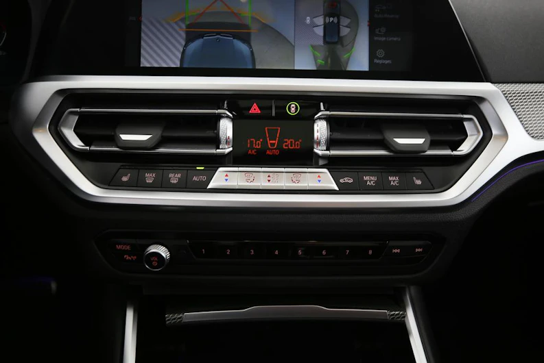 image du véhicule BMW 3 SERIES