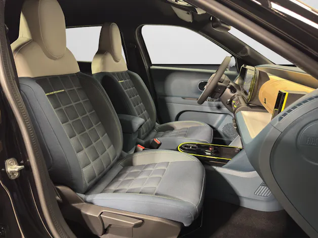 Fiat Grande Panda 1.2 Hybrid La Prima