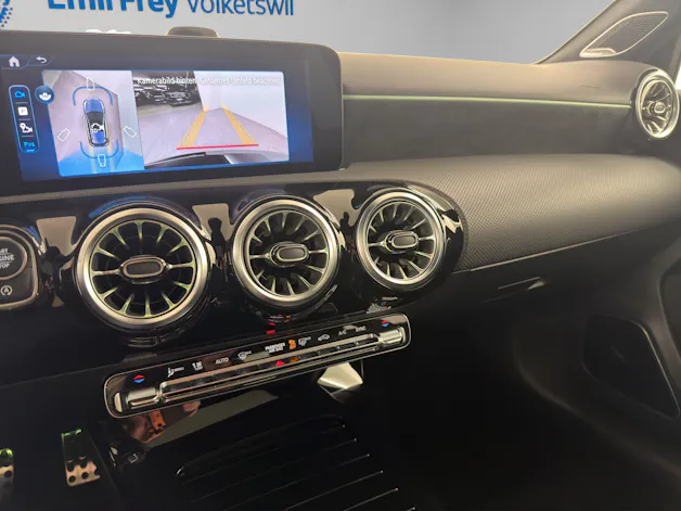 MERCEDES-BENZ A 250 AMG Line 4m